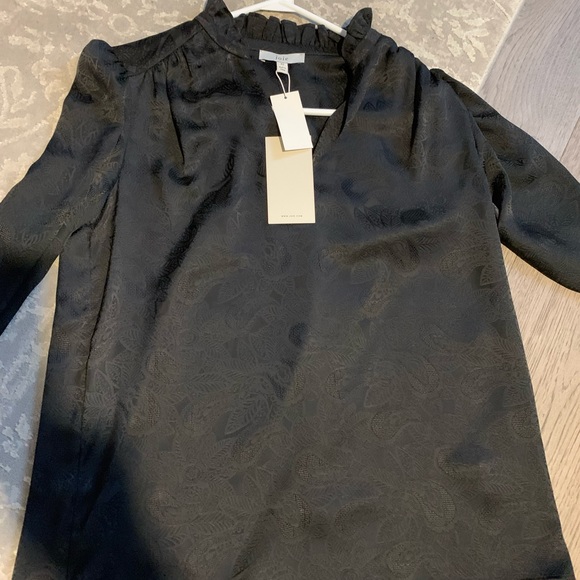 Joie Empriss Paisley Jacquard Satin Blouse In Caviar - Picture 6 of 6